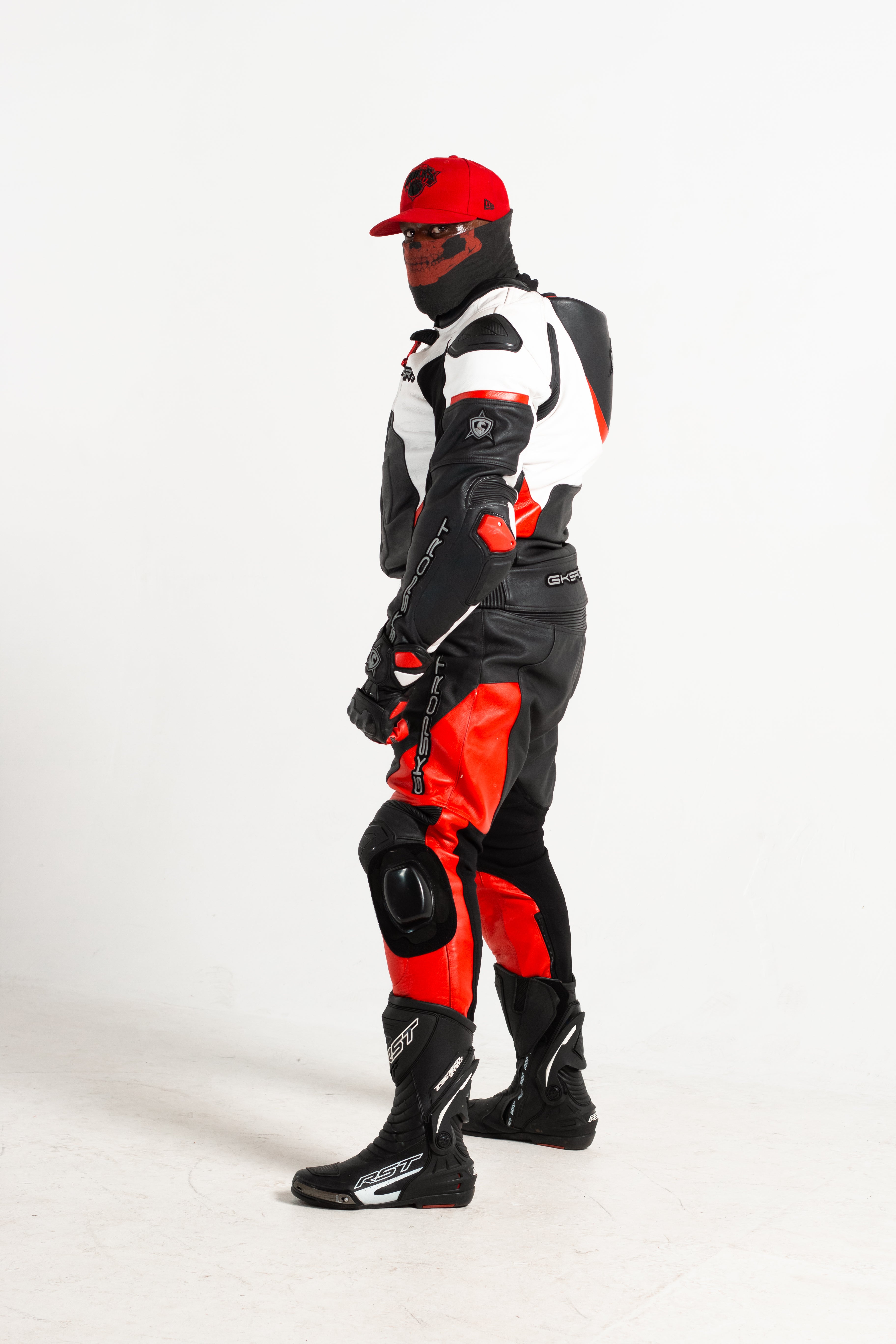 Custom Suits (Street)